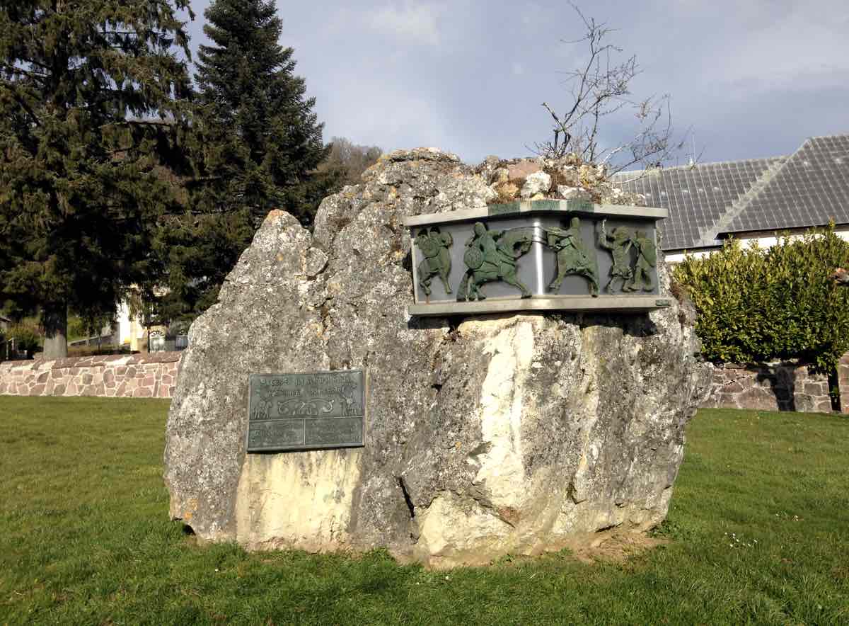 monumento-batalla-roncesvalles