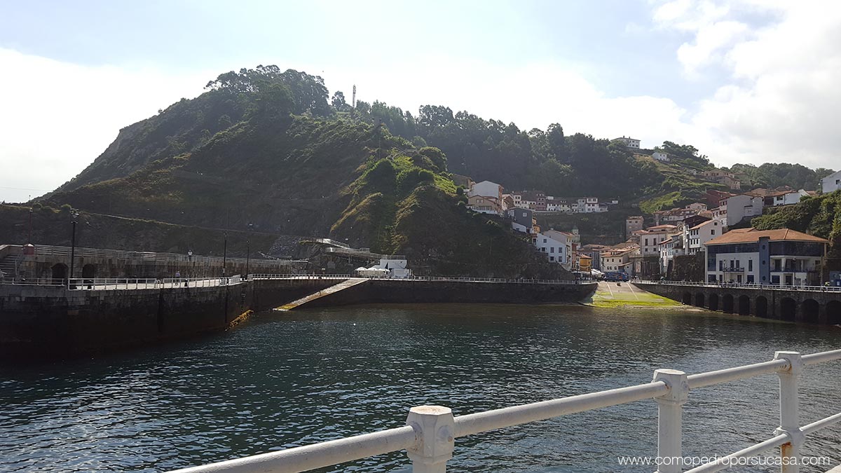 puerto de cudillero asturias